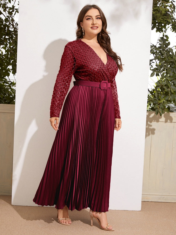 Elegant Plus Size Bright Silk Ruched Maxi